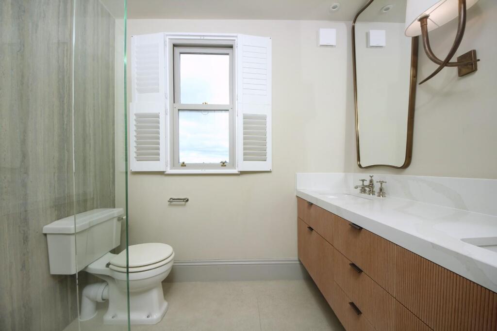 GV- 44 Haslemere Avenue (19).jpg