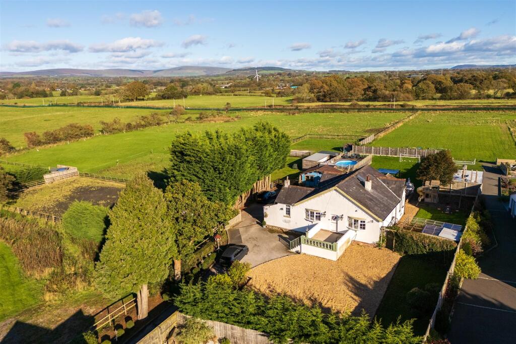 934 garstang rd_66.jpg