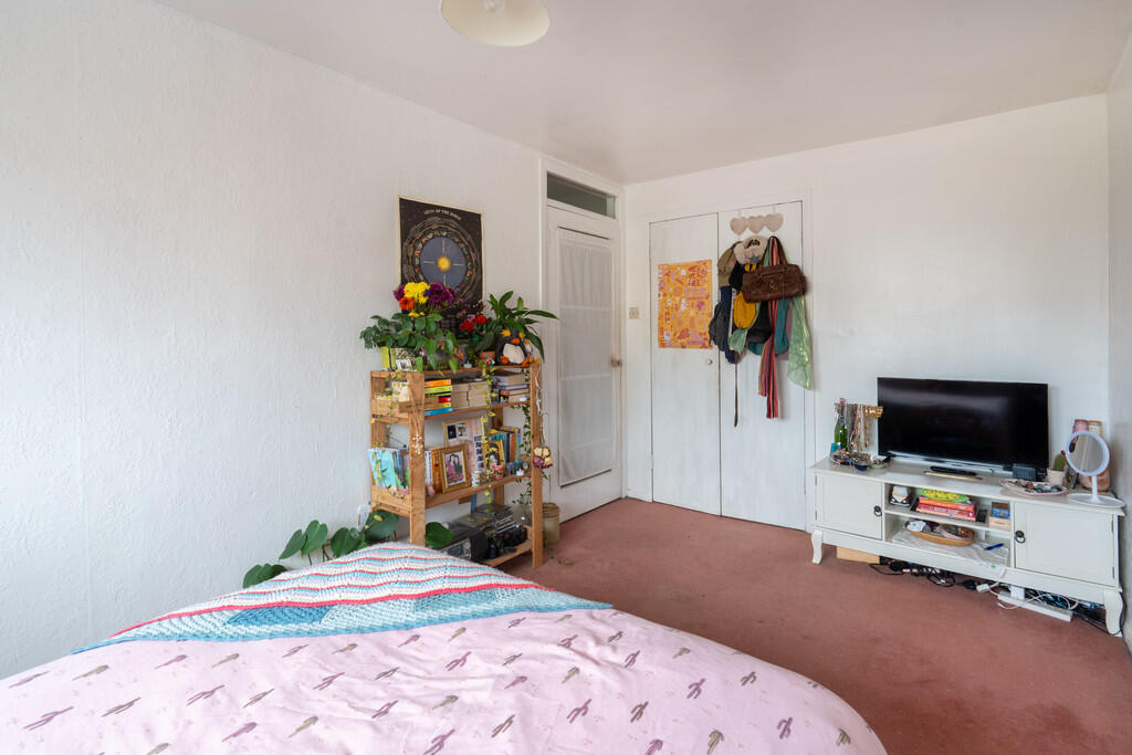 79 Glenview Drive...