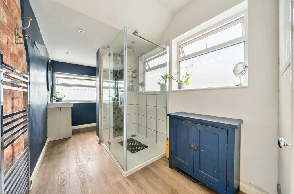 First Floor Bathroom