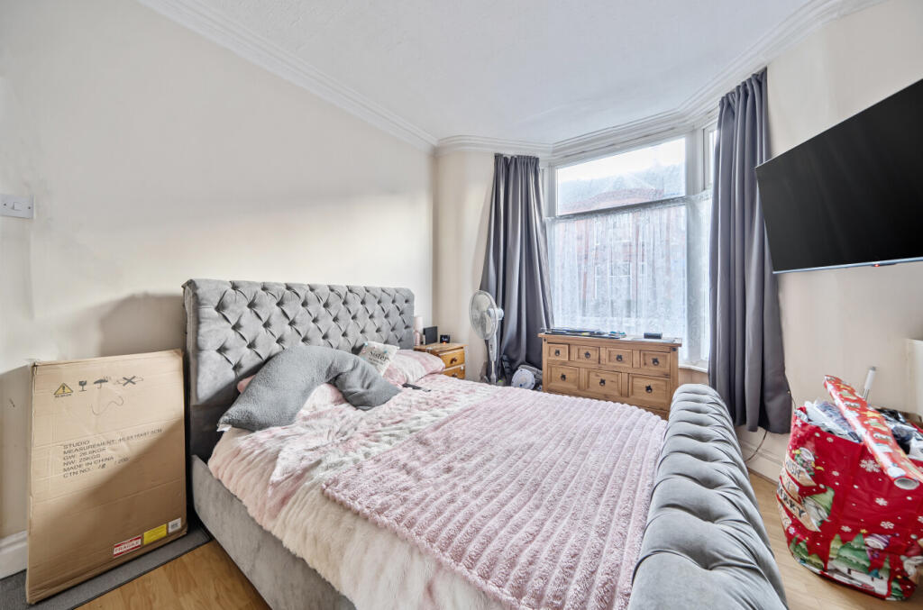 1387782-16-693c4e...