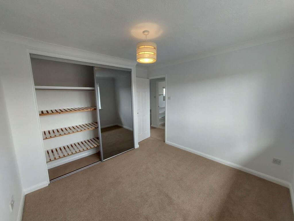 Rear double bedroom 