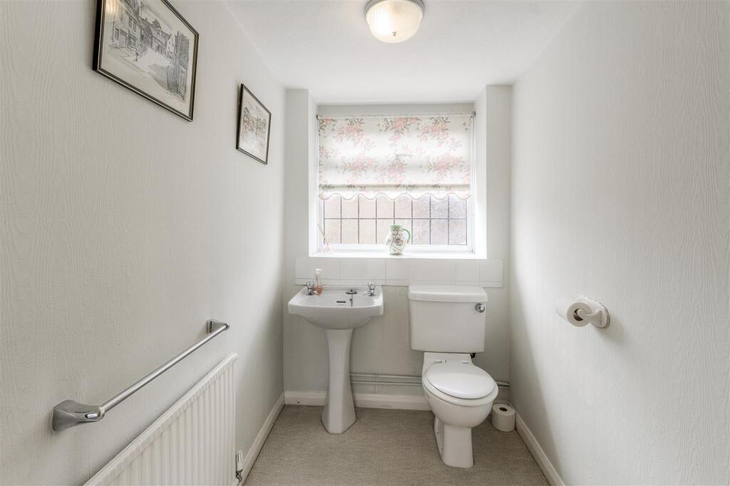 81 Stanwell Way 008.jpg