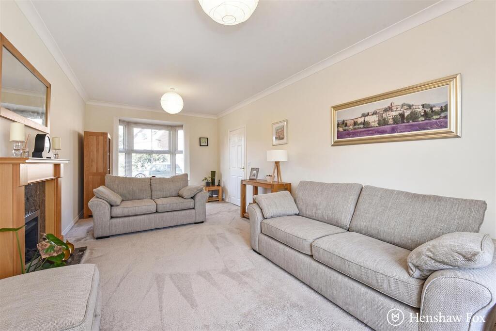 Ph18_5390297 - Copy.jpg