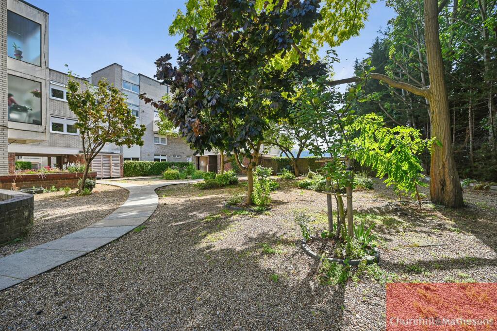 RCCHMAA - Broomsbury Close (8).jpg