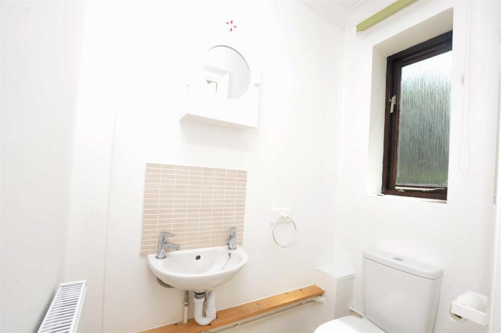 CLOAKROOM