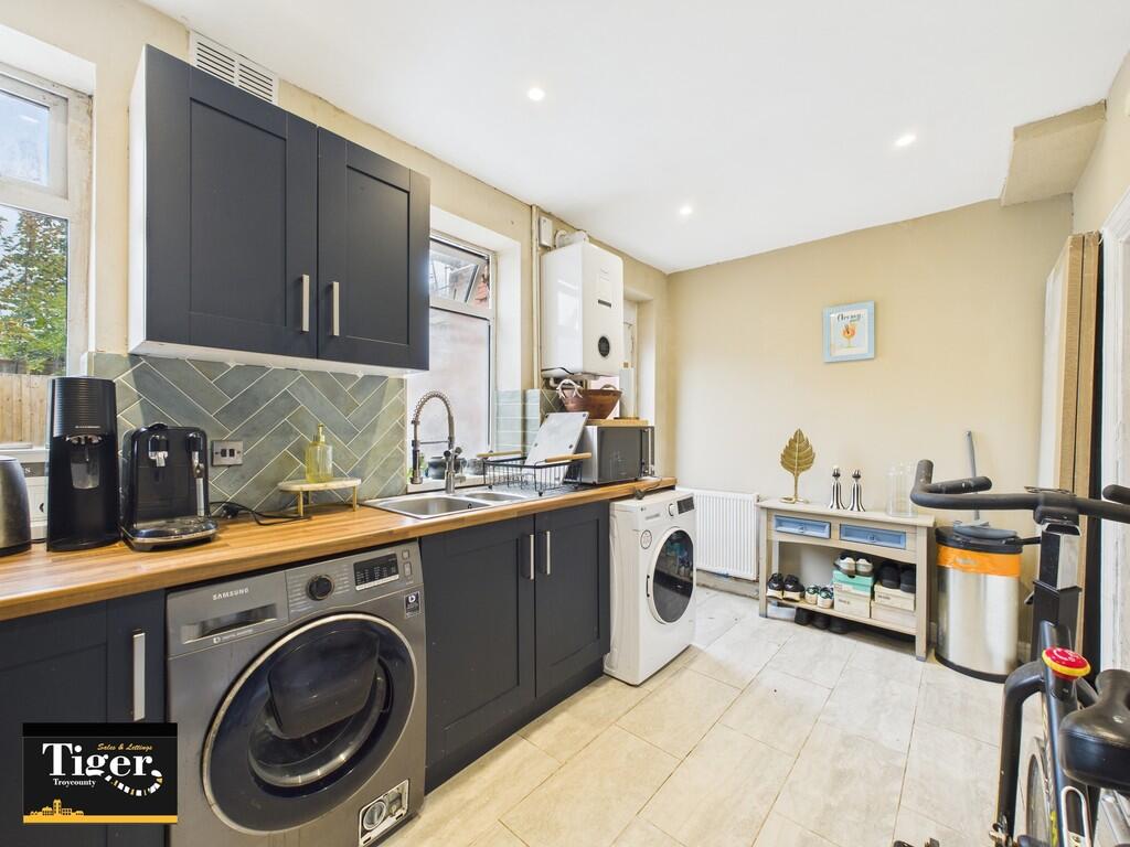 CAM03440G0-PR0439...