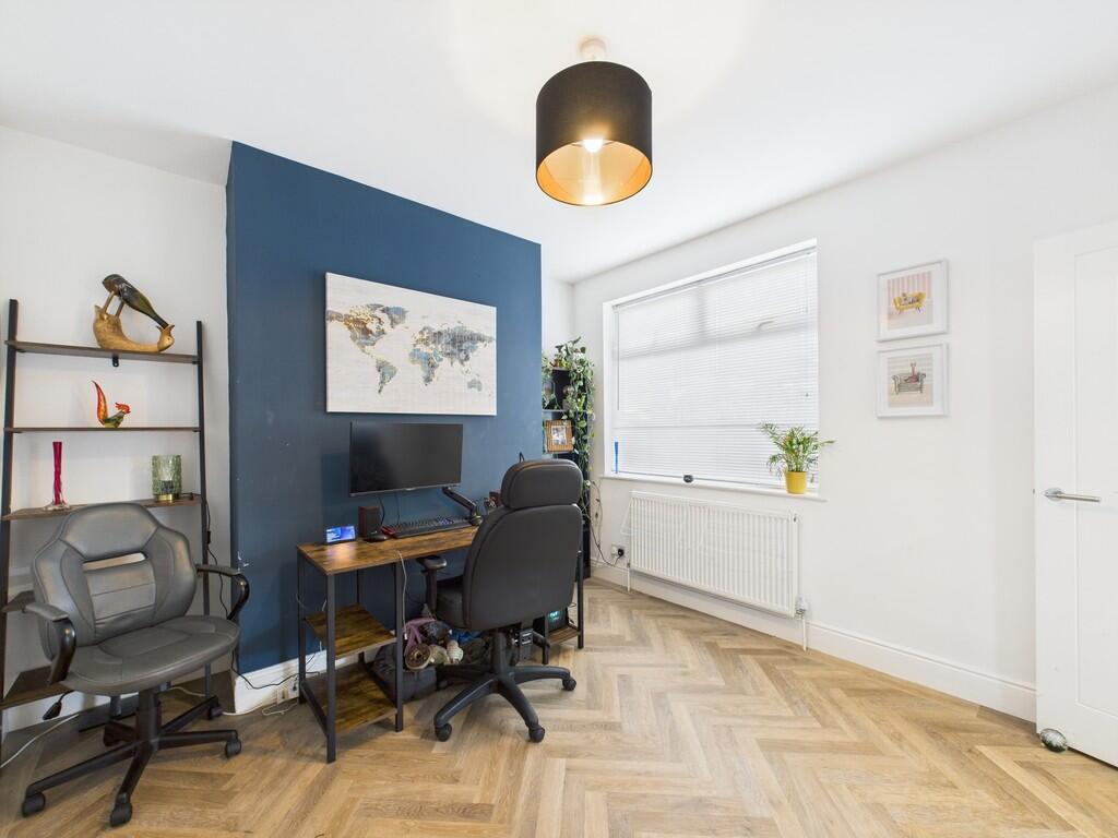 CAM01835G0-PR0186...