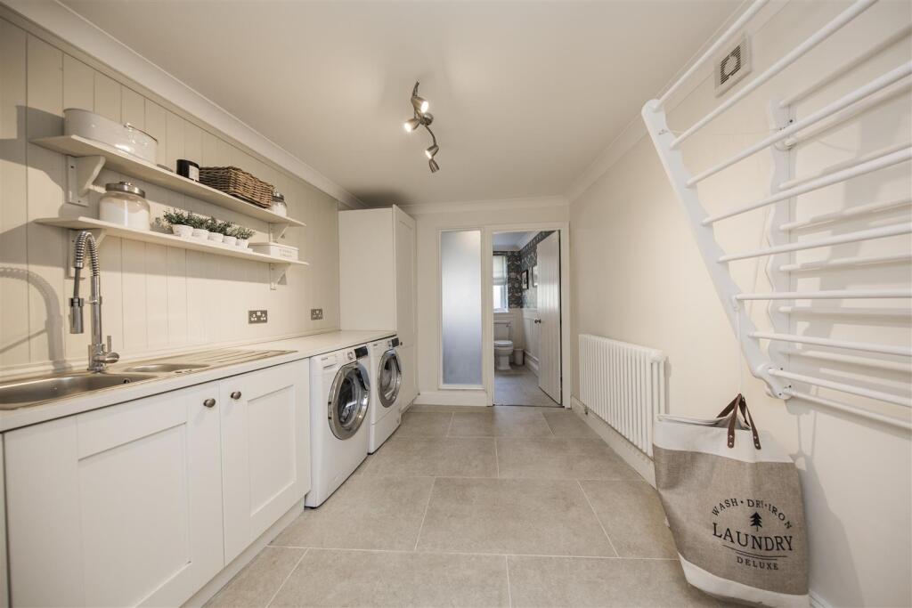 Spacious Utility Room