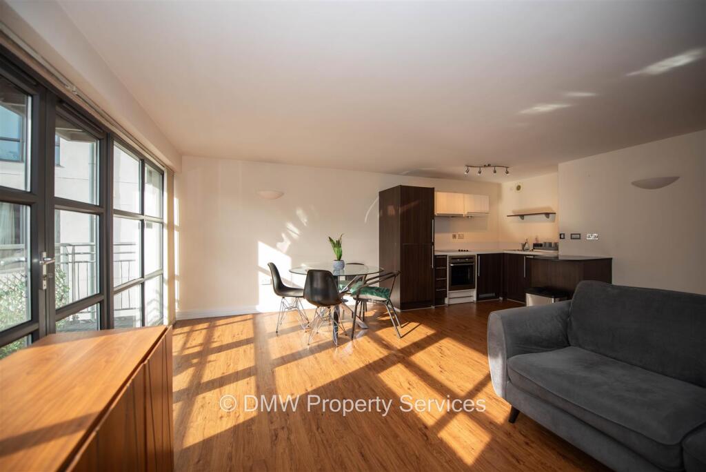 The Arena,Standard Hill