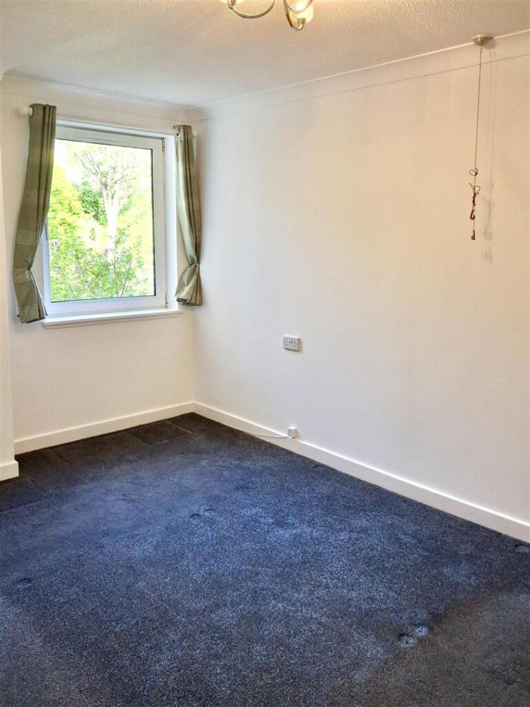 Fenwick Road, Giffnock