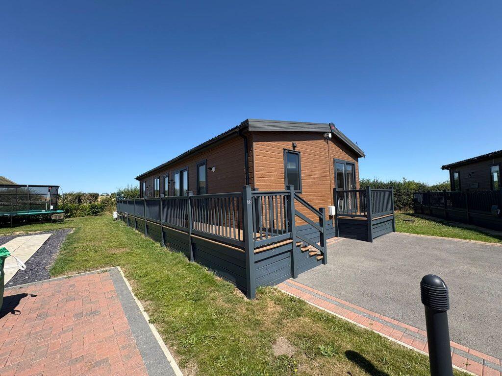 Photo 2025 07 11 14 03 23 (1)