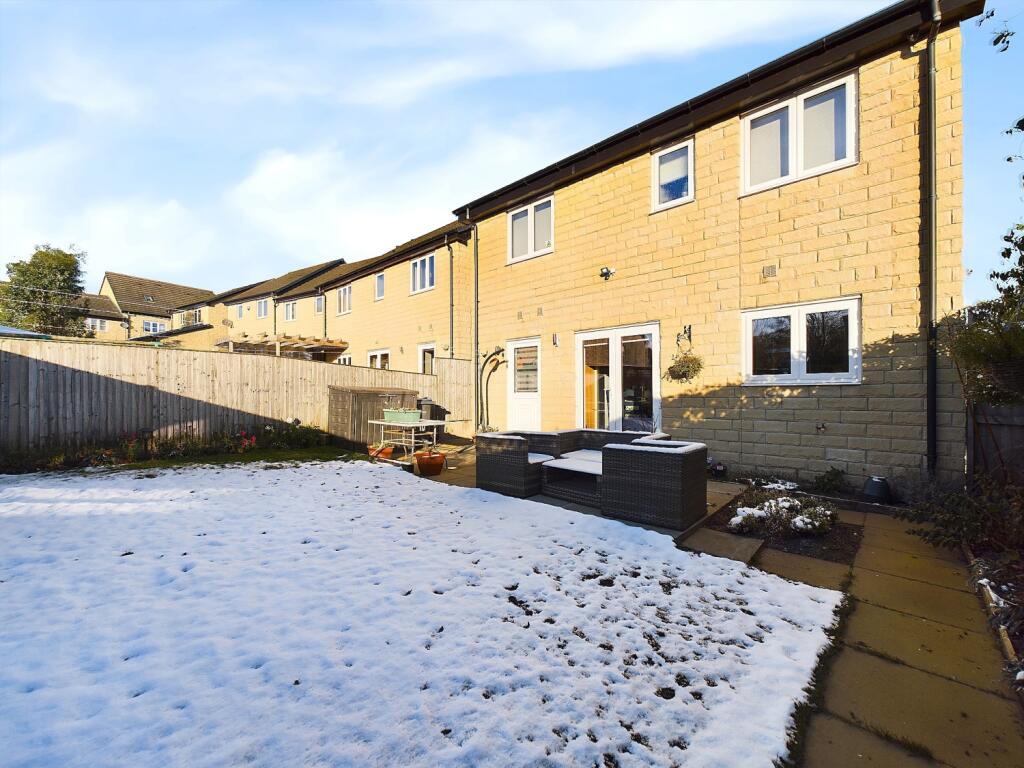 View of property Rear