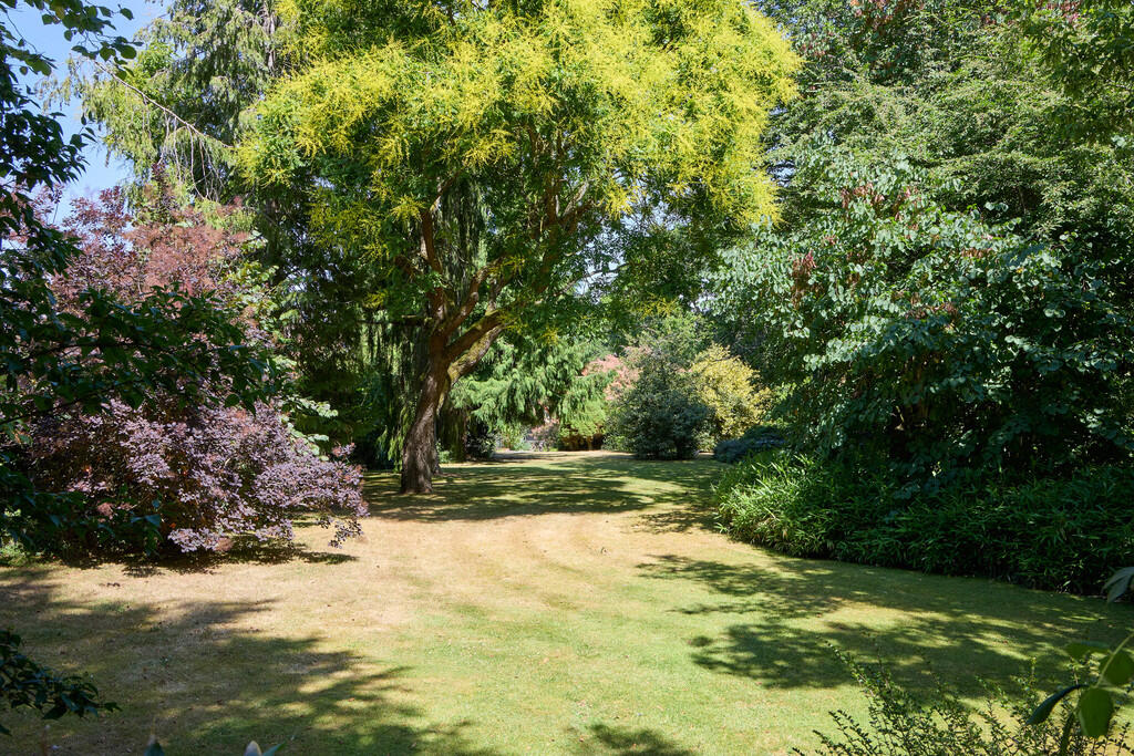 Moulton Hall 0907...