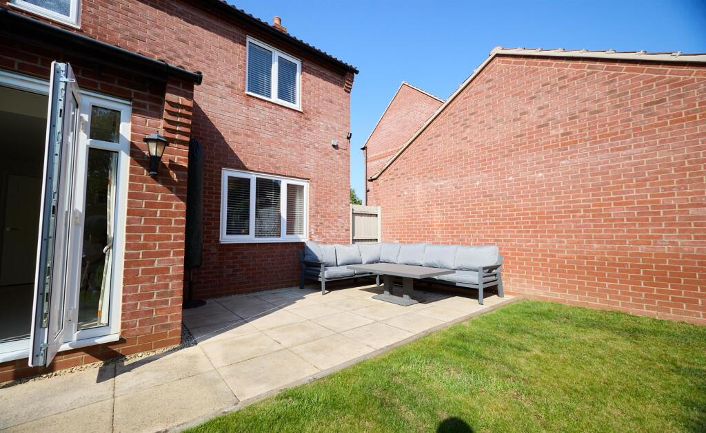 gables close desford  15.jpg