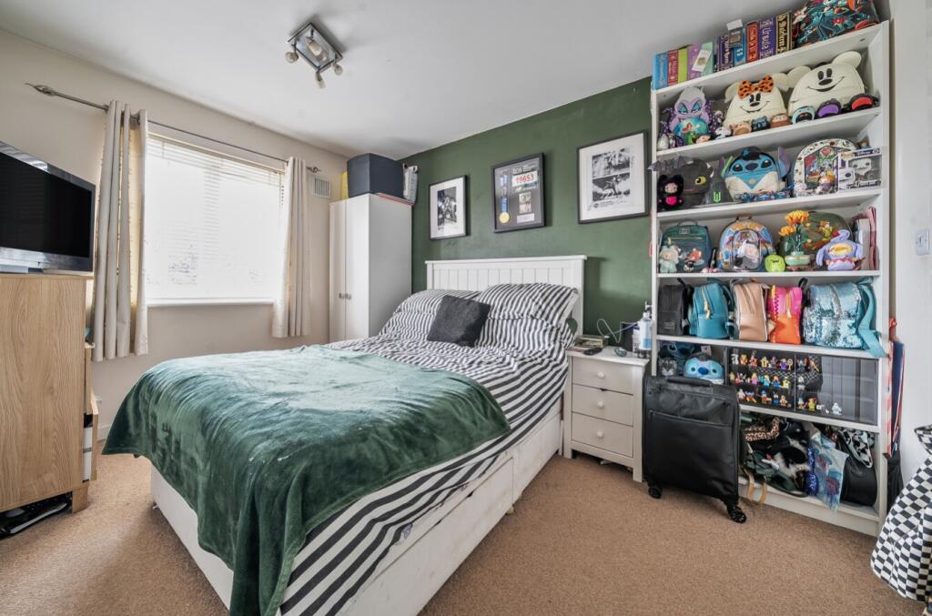 1347173-17-68b707dd42050