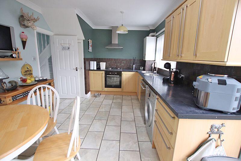 Kitchen diner