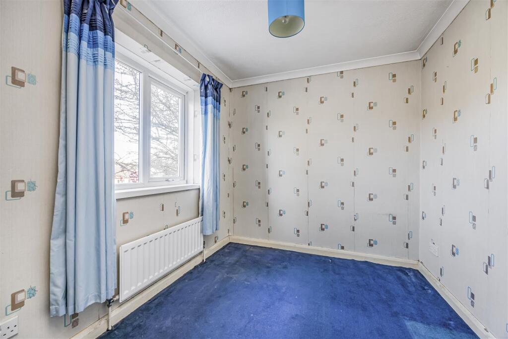 37 Springwood Avenue, Waterlooville-PorticoMarketi