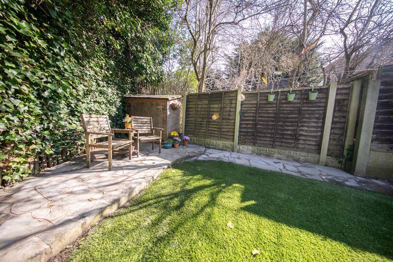 Private low maintenance garden