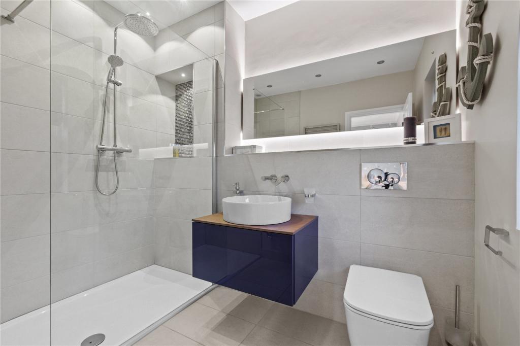 En-Suite Three
