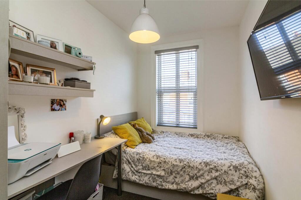 5-bed-student-property---bills-included-image-10.jpg