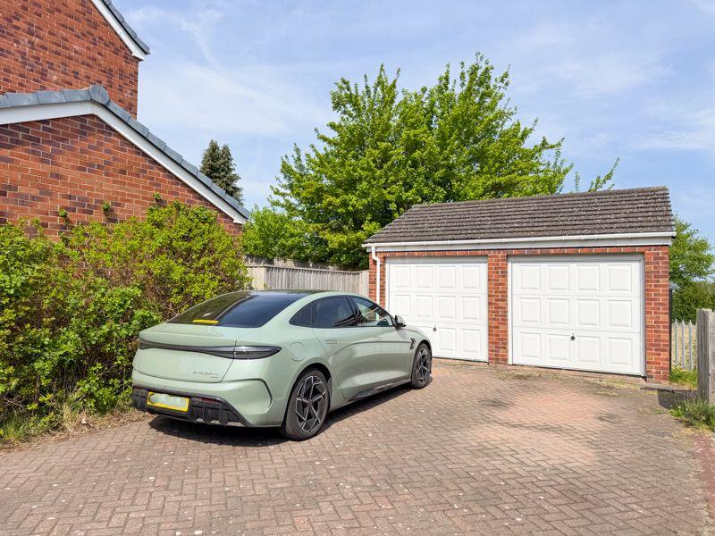 Garage &amp; Driveway