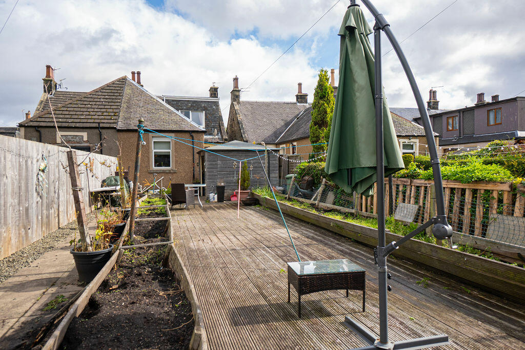 PhilipSt_Garden_2