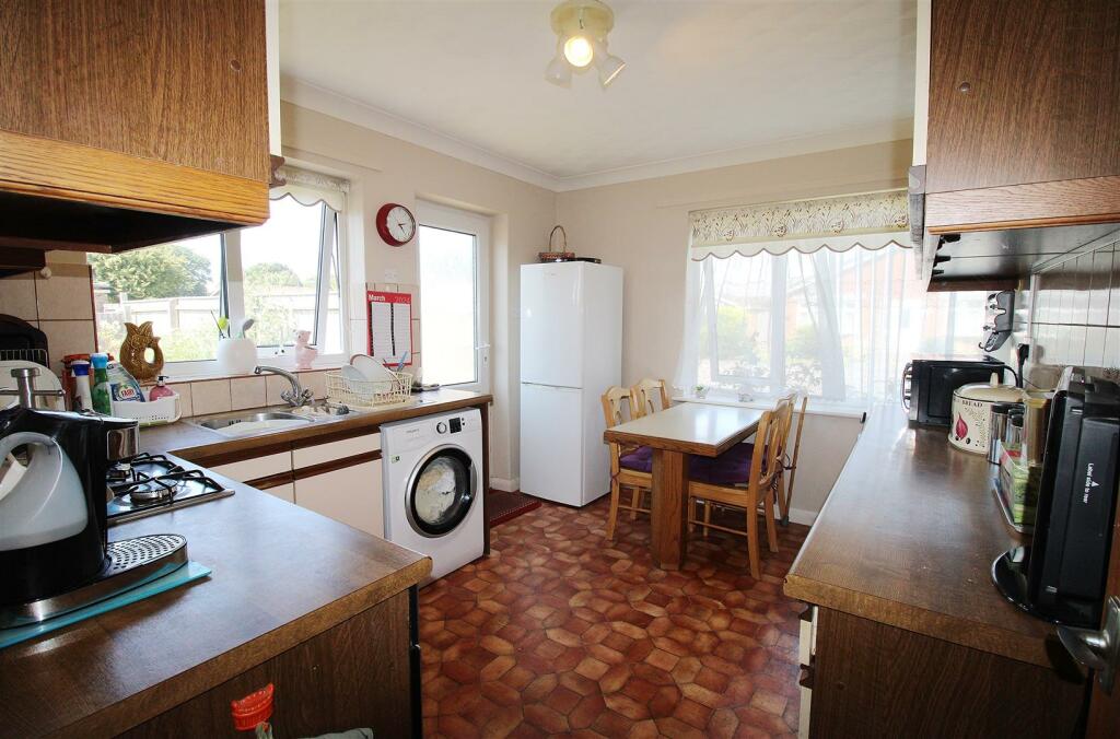 Kitchen Breakfast Room