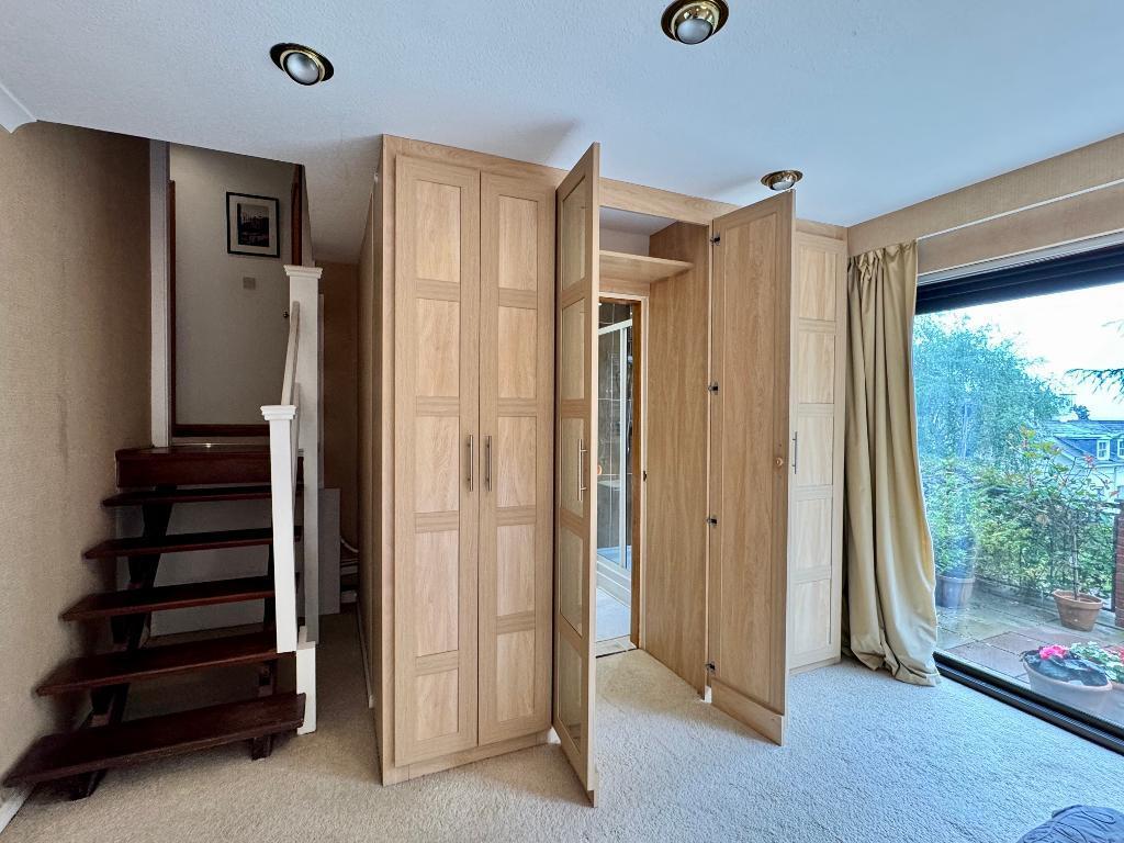 Discreet ensuite to Bedroom 1