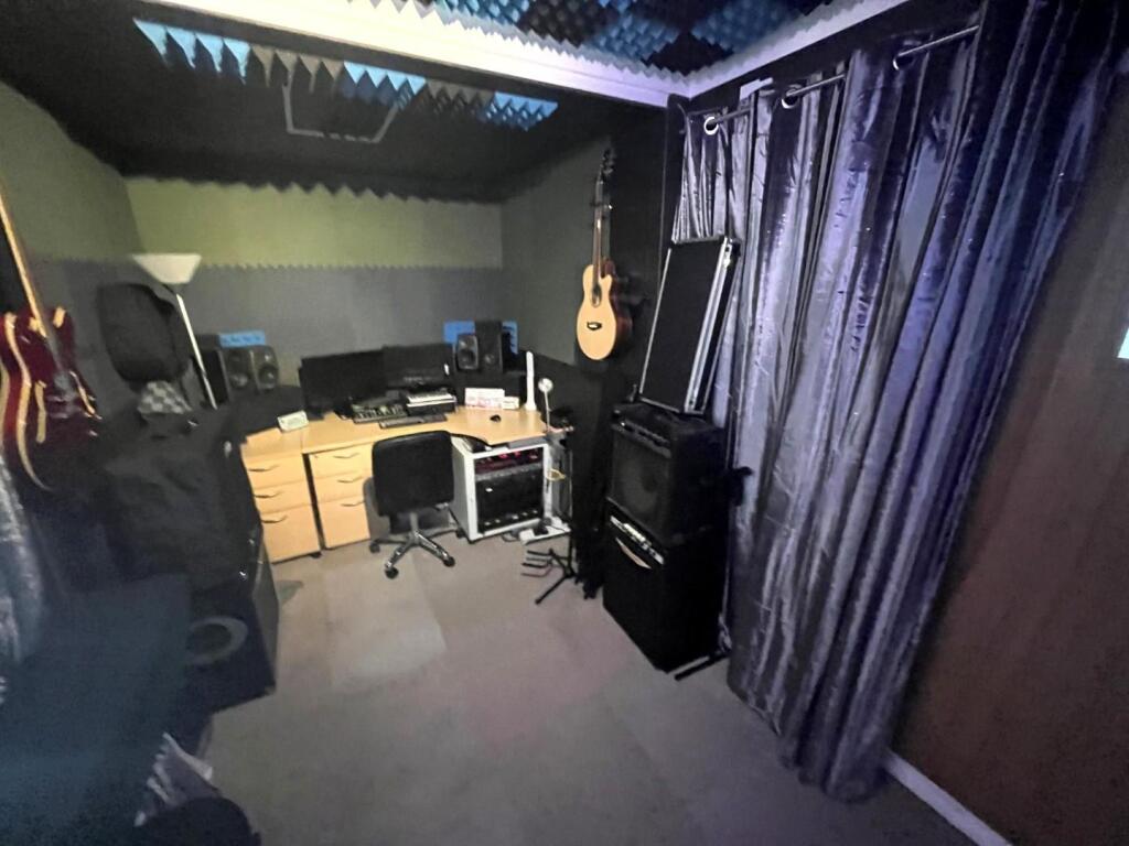 Studio.jpg