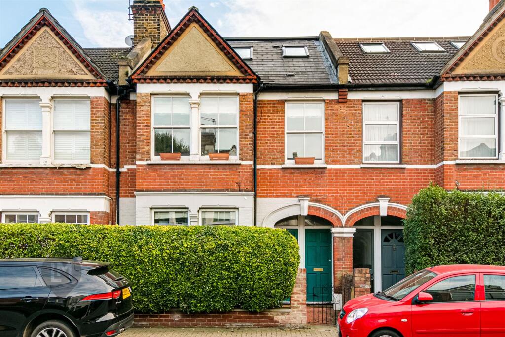 Penwith Road 8 EXT-2.jpg