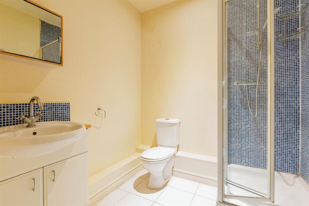 solomonscourt451highroadlondonn120aw-1 (2).jpg