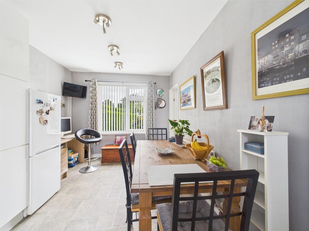 CAM02089G0-PR0468...