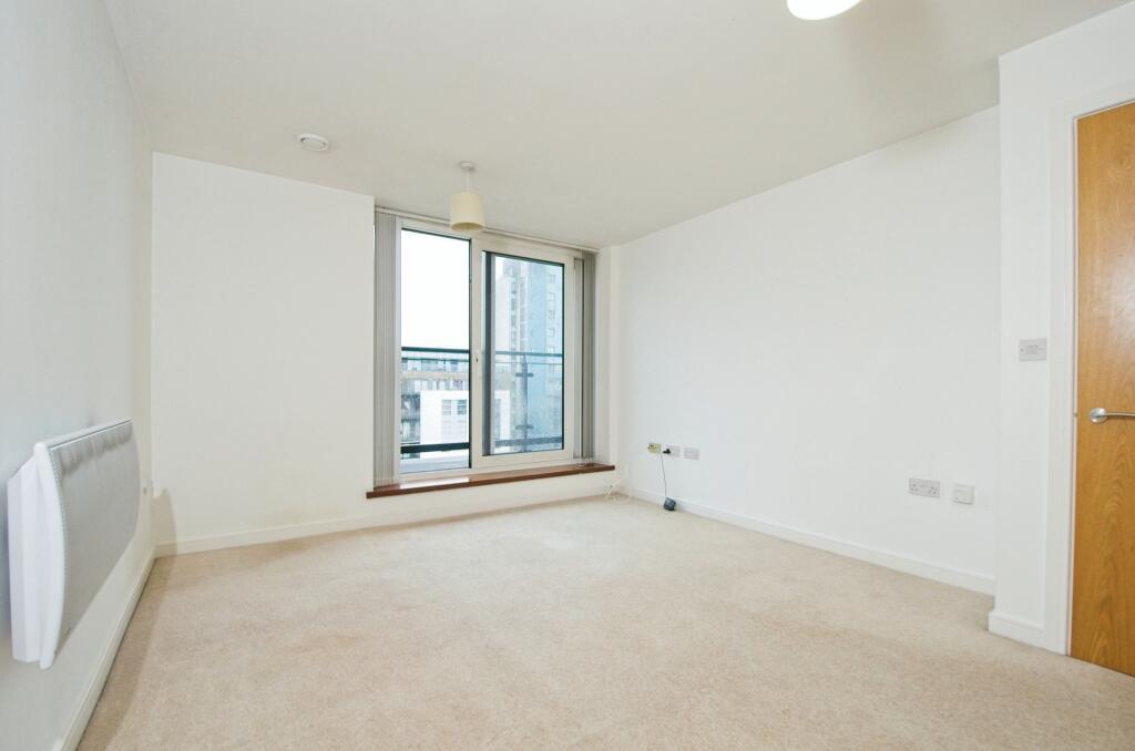 Living/Dining Area