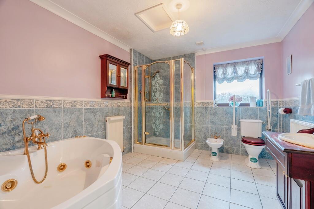 Downstairs Bathroom