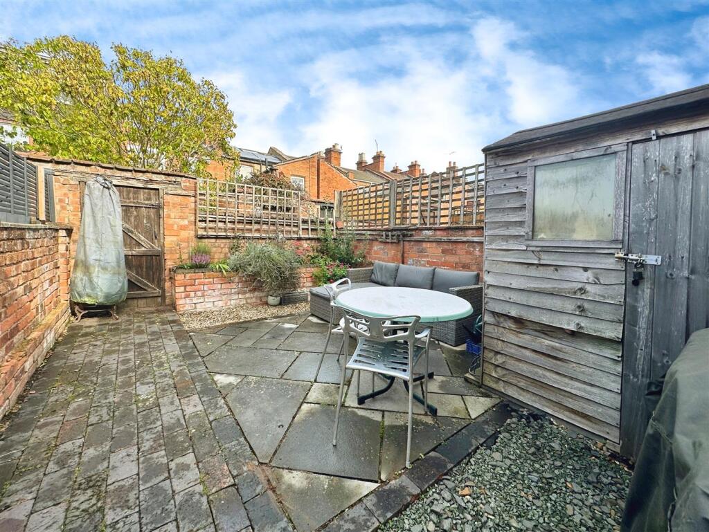 7c5594aa--4E6F-BD34-446CE8FF4450-29896-00000A433B9