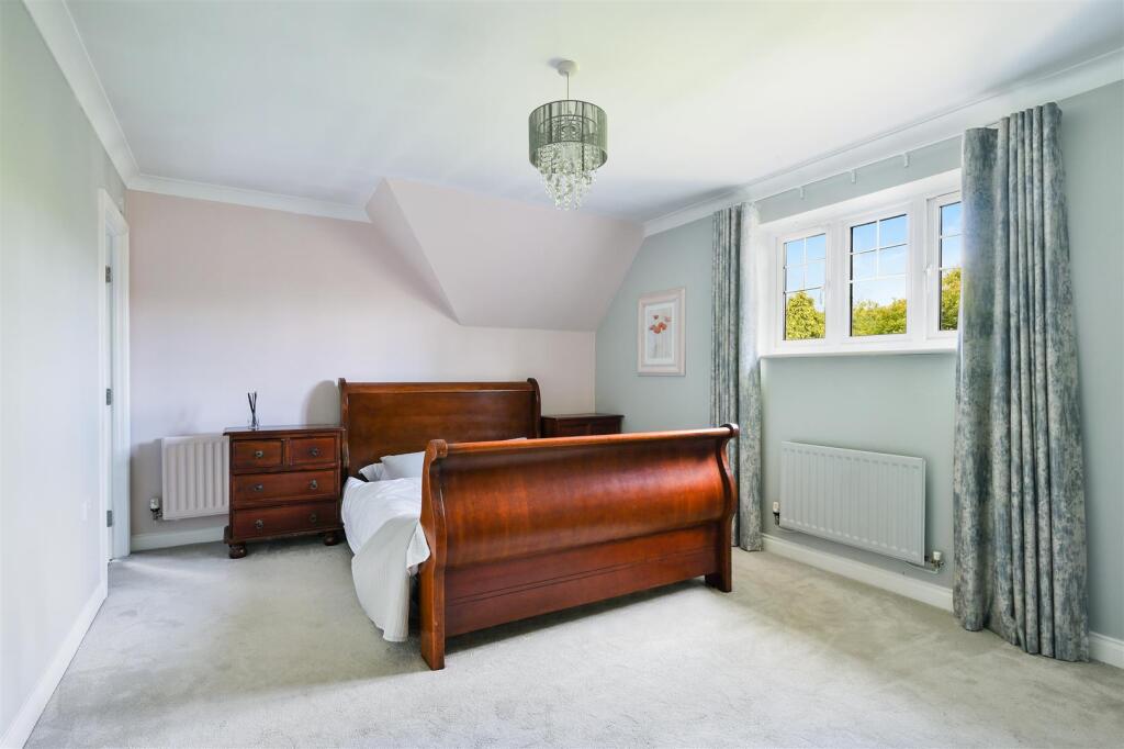 KINGSWOOD GRANGE, FLAT 24- (4).jpg