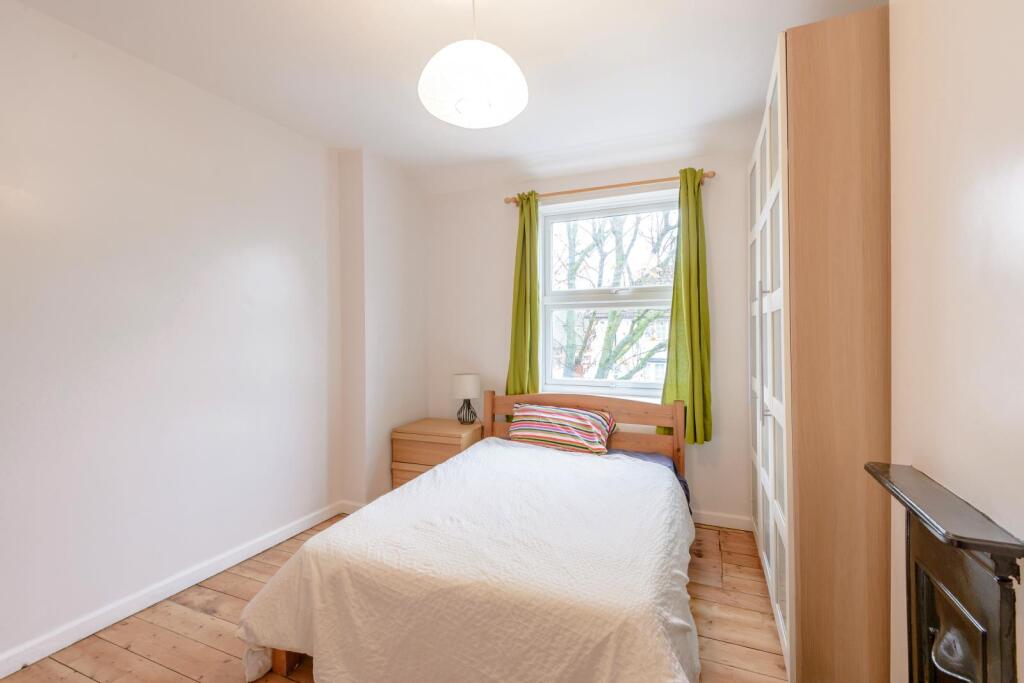 8402556-interior15-800.jpg
