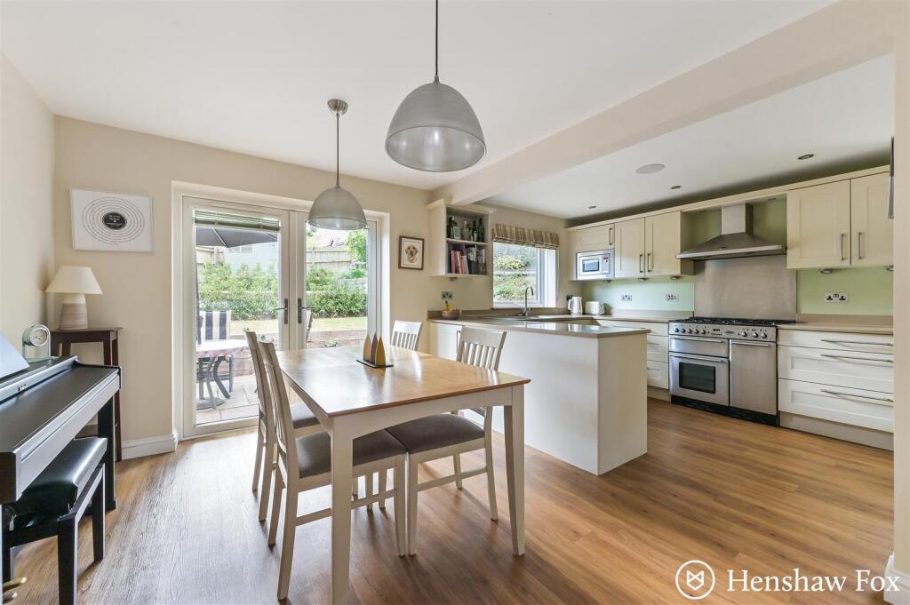 sketch_Ph28_6068567 - Copy.jpg