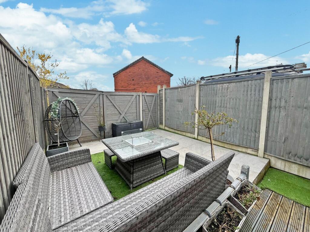 Rear External