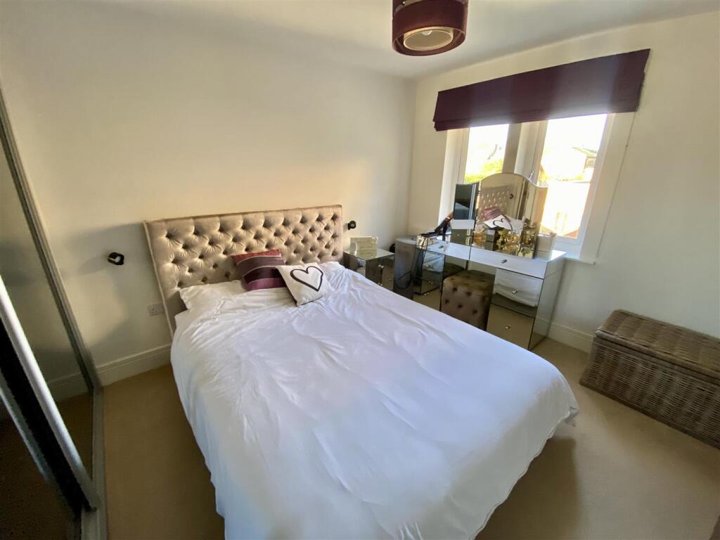 Bramleys Estate Agents - Moorcroft Close - Mirfiel