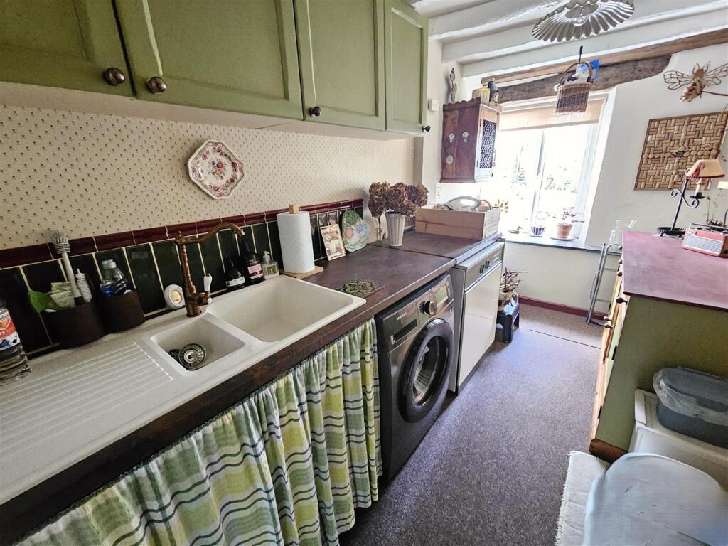 Utility Room.jpg