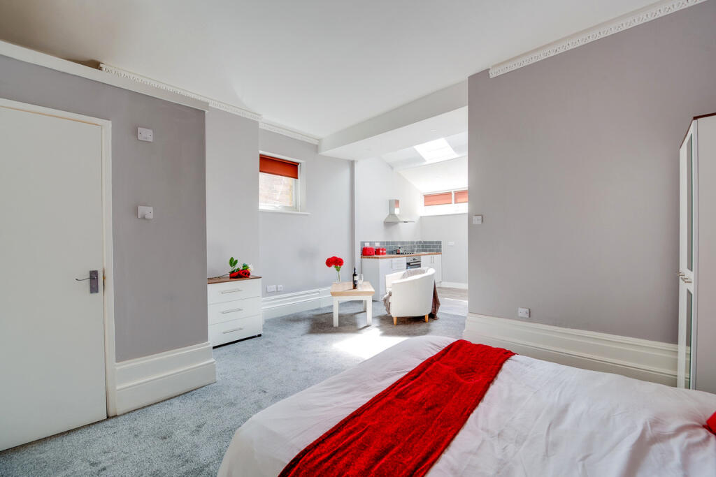 Studio 6 Festing Grove 17.08.17-32.jpeg