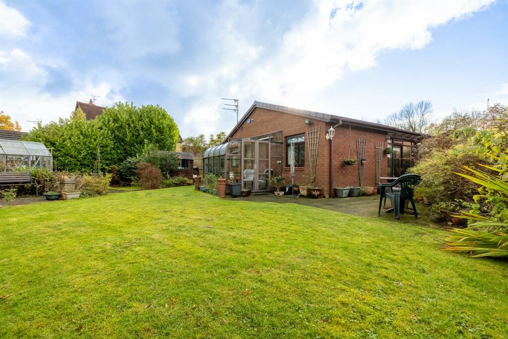 2 Glendale Grove-11.jpg