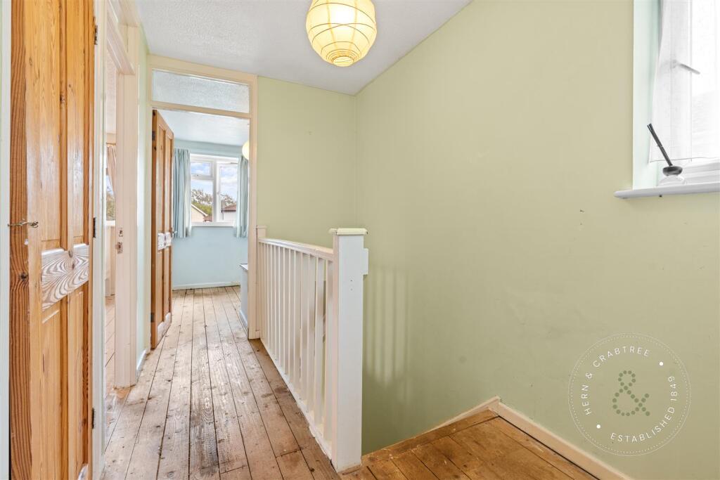 Maes Y Crochan, St Mellons, Cardiff (31).jpg