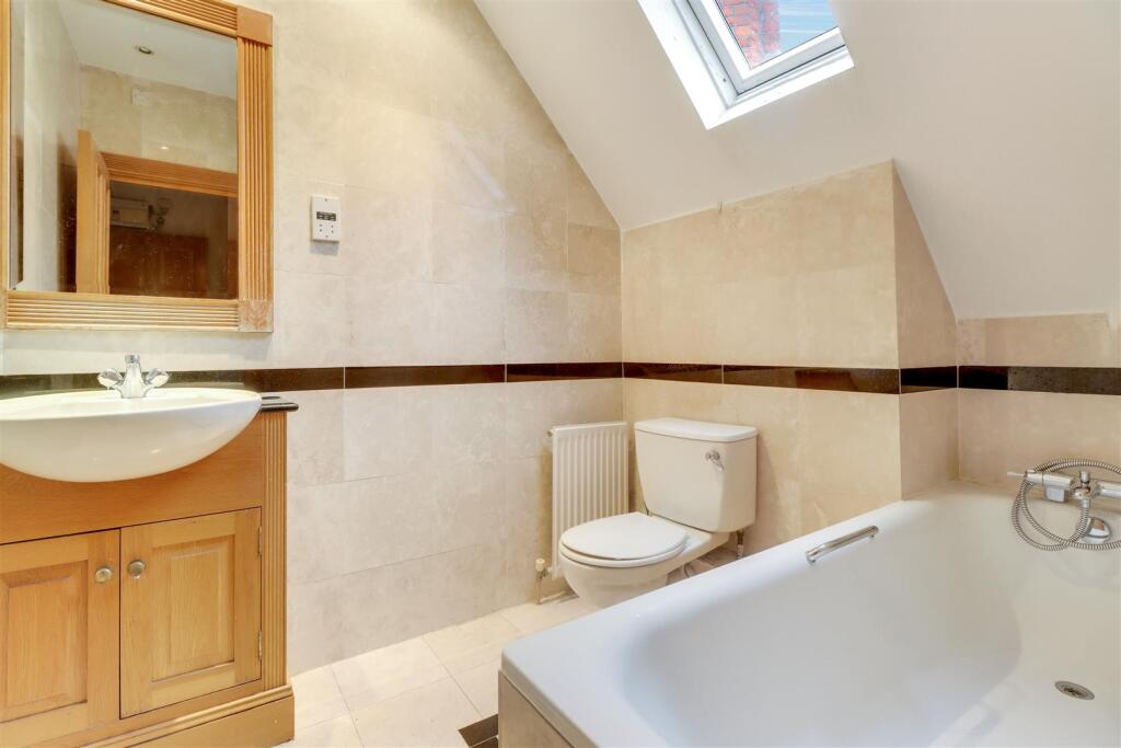 BATH.jpg