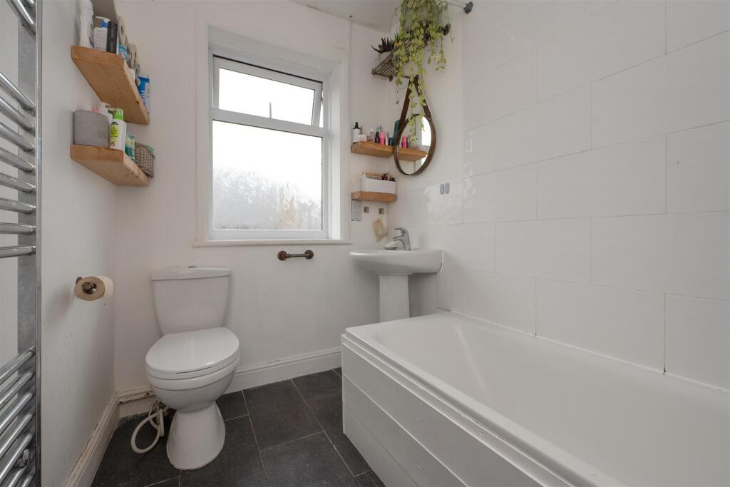 The Bridge Approach, Whitstable