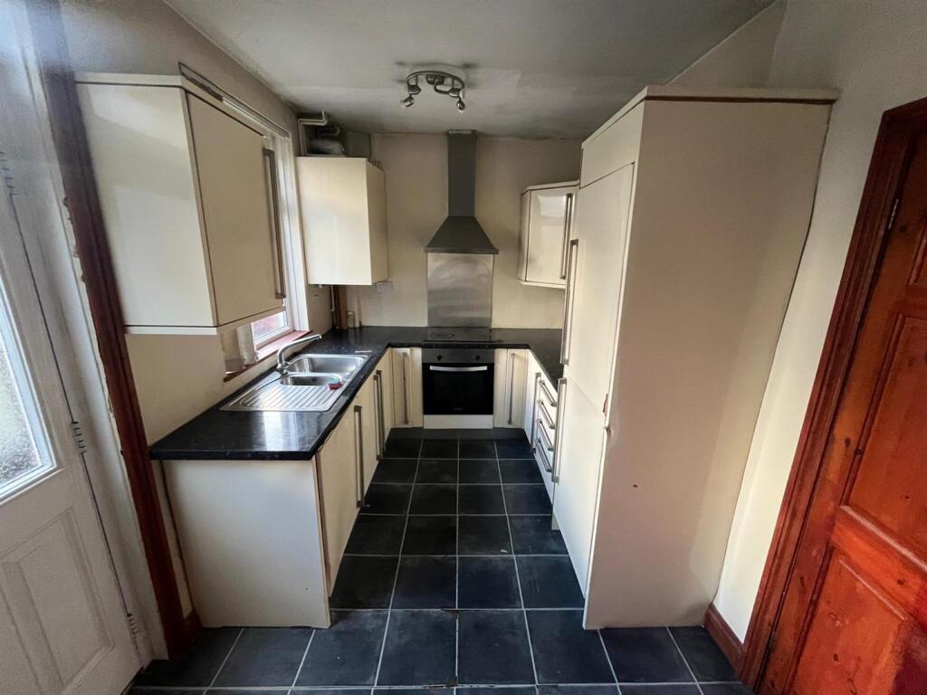 WhatsApp Image 2025-02-25 at 15.32.38 (2).jpeg