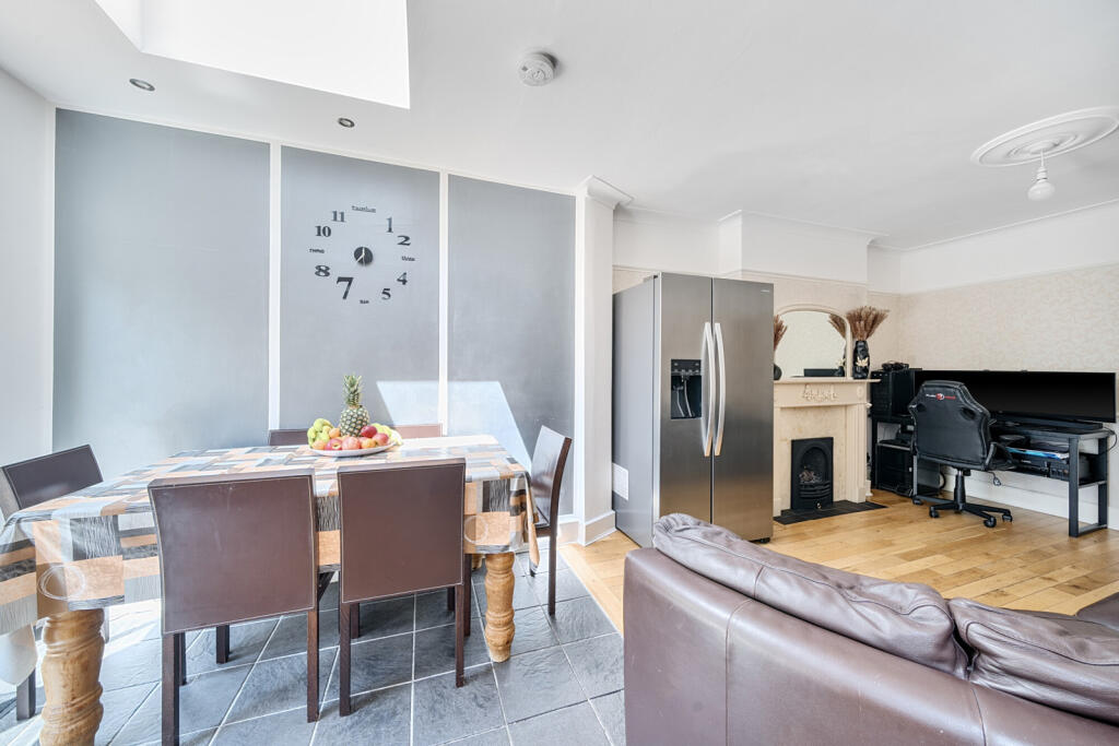 1313195-13-685954...