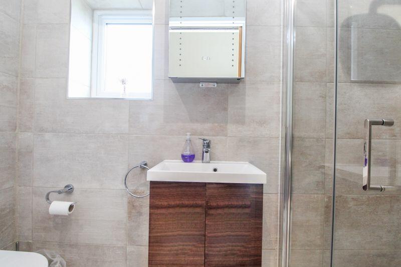 Bedroom One En-Suite